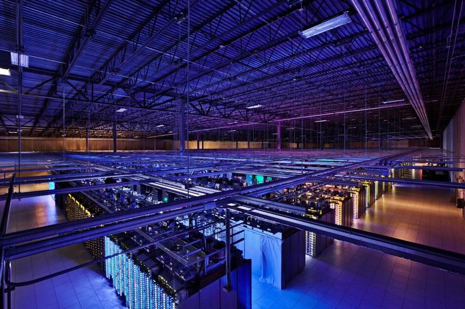 Google Datacenter, in Council Bluffs, Iowa. Google Europe Blog 2012, Data Center Photo Gallery.
